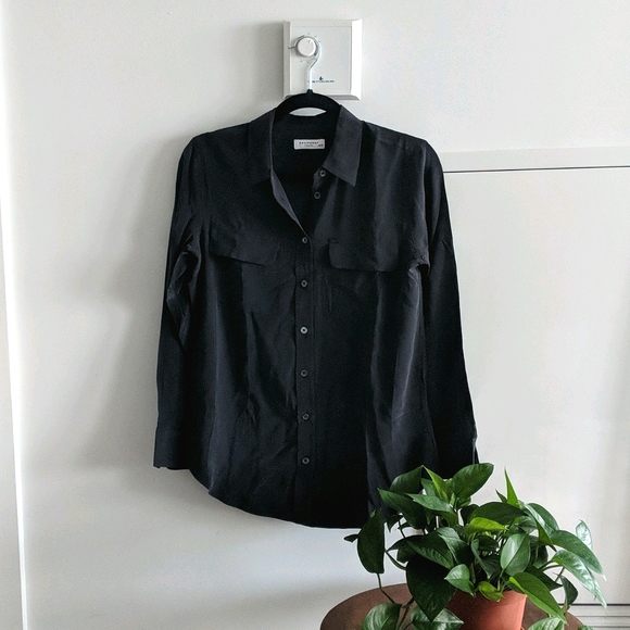 Equipment Slim Signature Silk Shirt - Picture 2 of 5